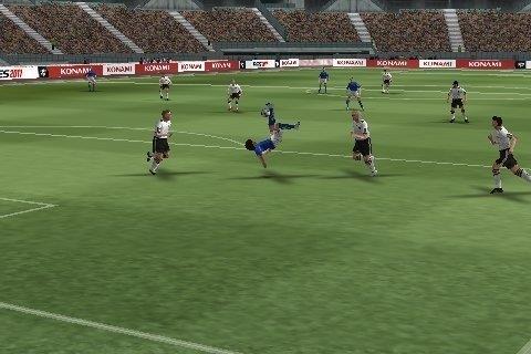 PES 2011  Screenshot 1